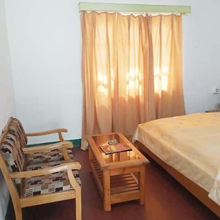 Gmvn Tourist Lodge Gangnāni Esterno foto